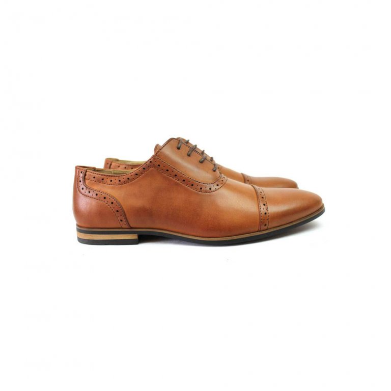 shoes cognac color