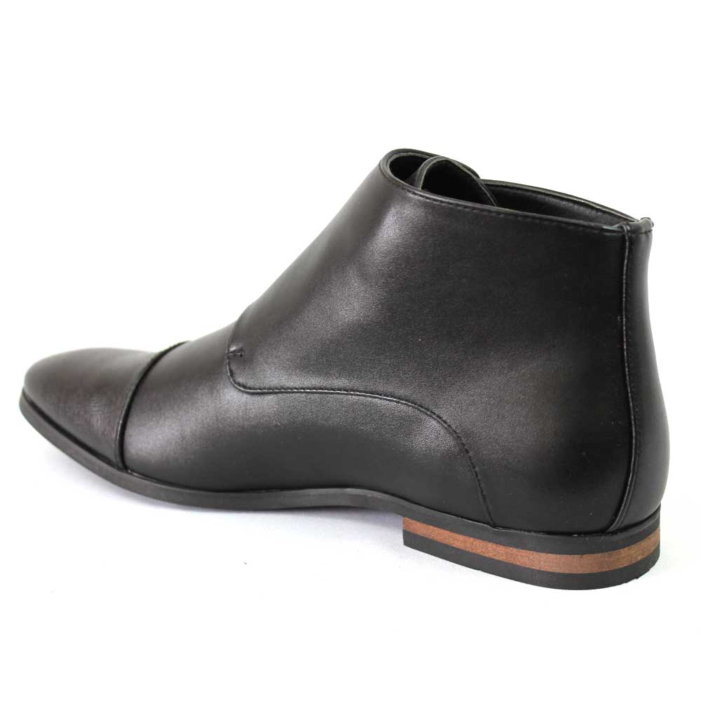 black cap toe boots