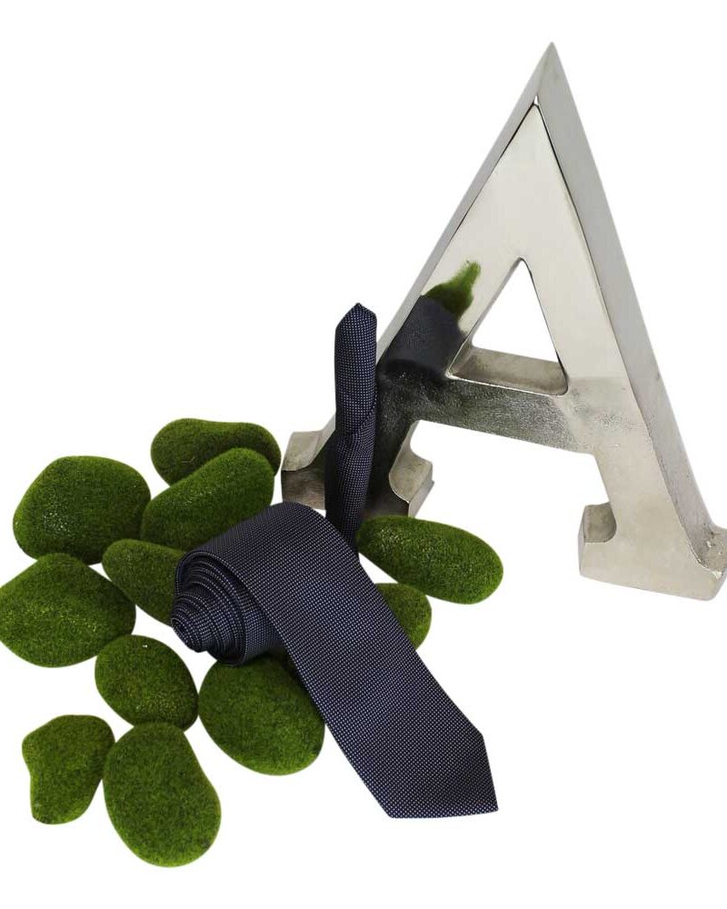 Alternative view of Navy Blue Dots