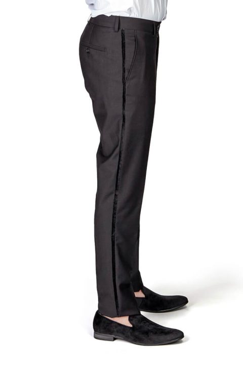 Men's 3 piece Wool Feel Suit with Velvet Lapel.Vest Pleated front Pants  57024V 